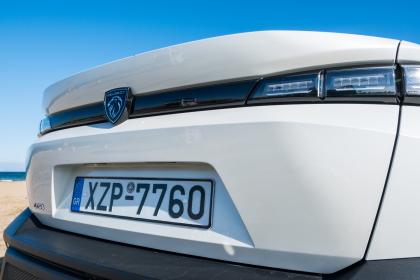 Test: Peugeot 408 1.2 PureTech EAT8 130Ps
